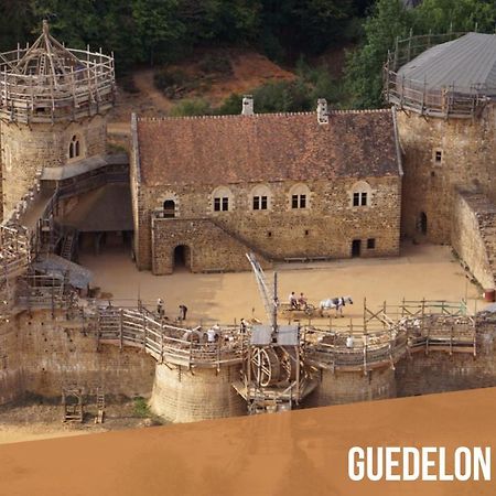 Black Cognac Joigny Exterior foto
